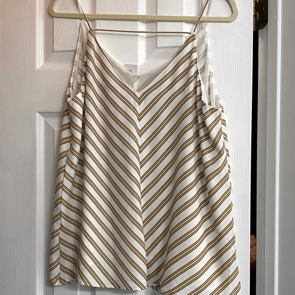 NWT Tank Top Shell from Loft - Picture 3 of 3